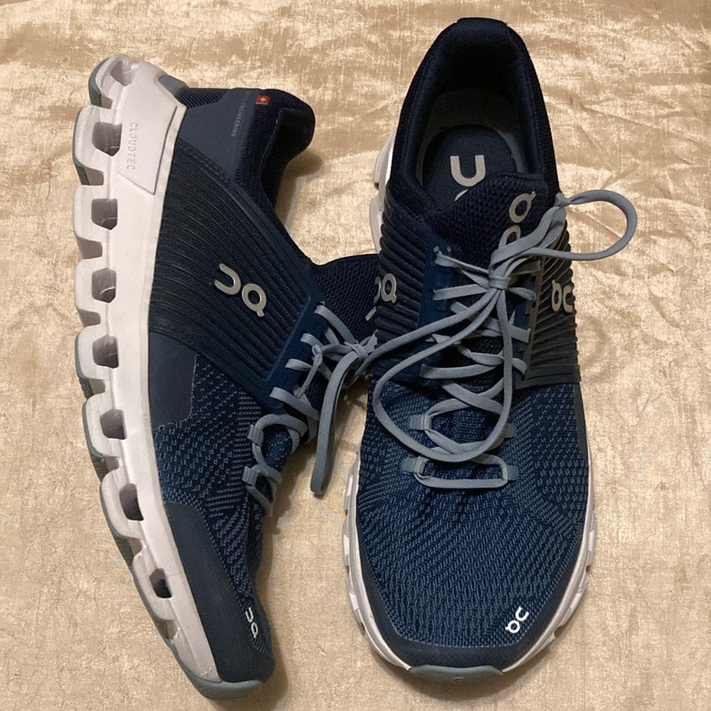 On Cloudswift Running - image 1